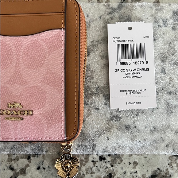 Coach Zip Card Case In Signature Canvas With Charm -Powder Pink NWT - Picture 3 of 8